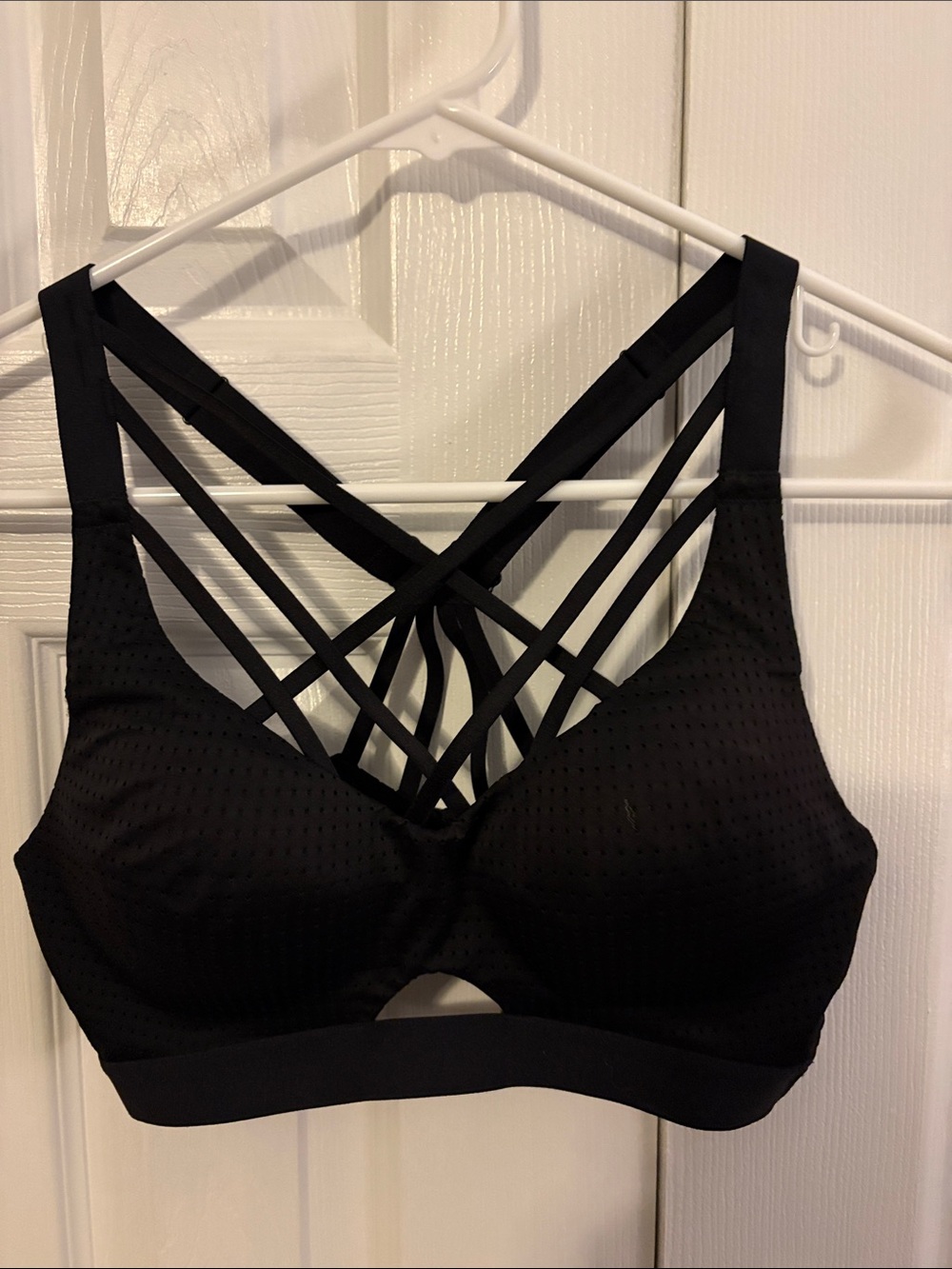 Victoria's Secret Black Strappy Wireless Sports Bra